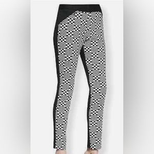 Trina Turk Black and White ankle pants NWT